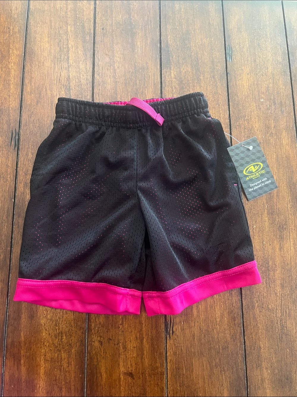🎉🎉 5 for $20🎉🎉Athletic Works Black Mesh Shorts with Pink Trim